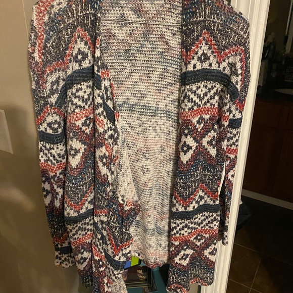 Cardigan - Picture 2 of 5